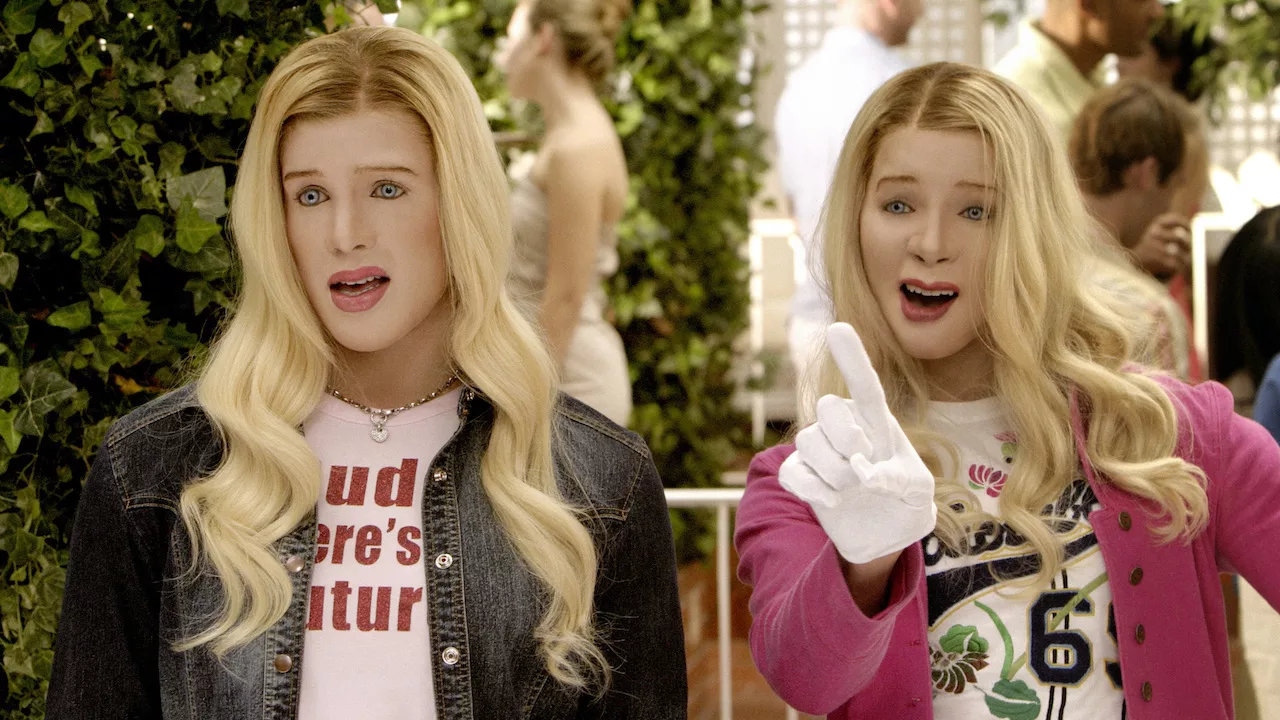 Fausses Blondes Infiltr es 2 Date De Sortie Casting Trailer Ce 
