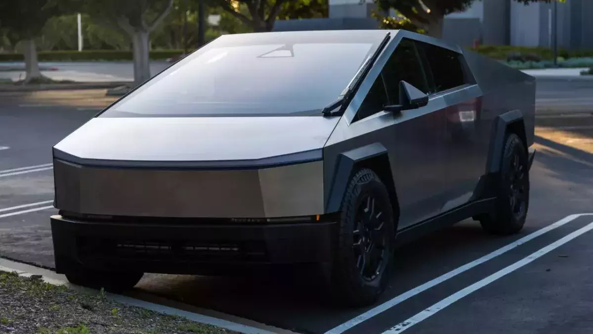 cybertruck elon musk