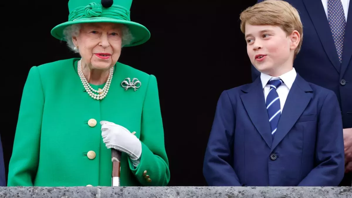 La Reine d'Angleterre et le Prince George