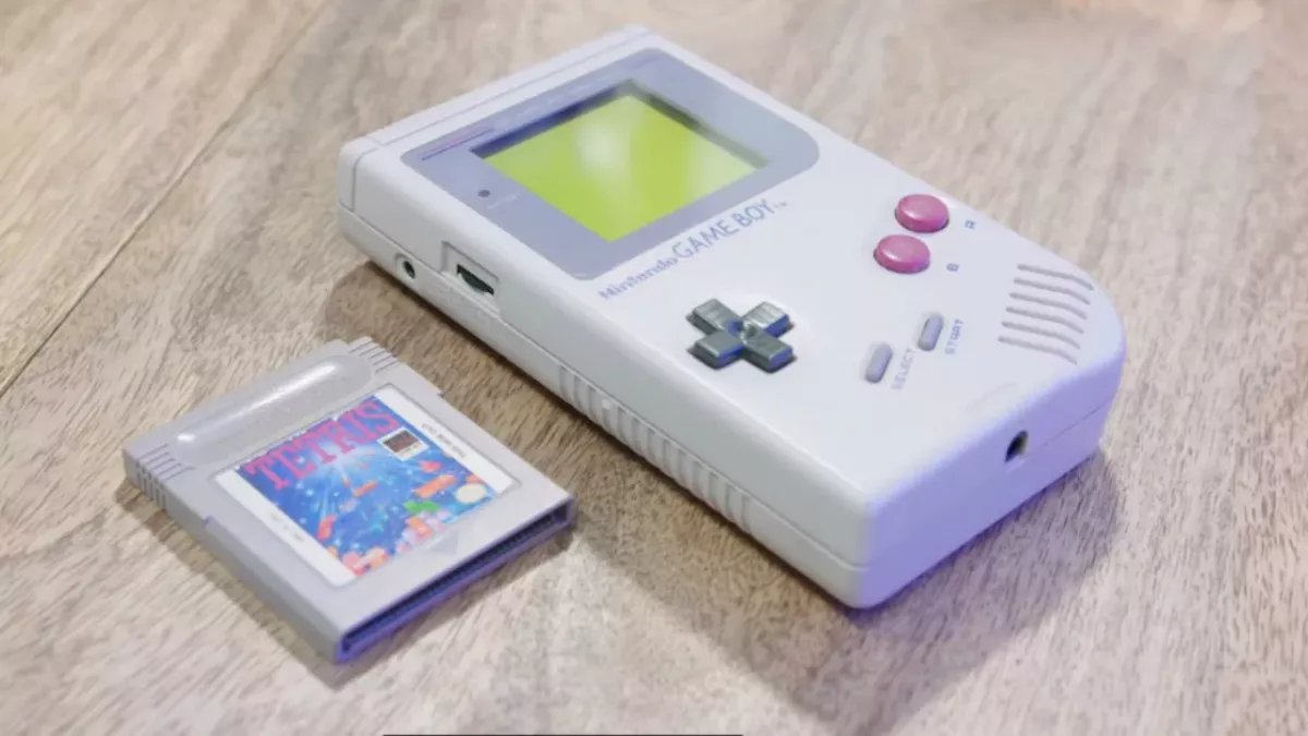 Nintendo : une joueuse de 95 ans reçoit une Gameboy Color neuve après avoir cassé la sienne
