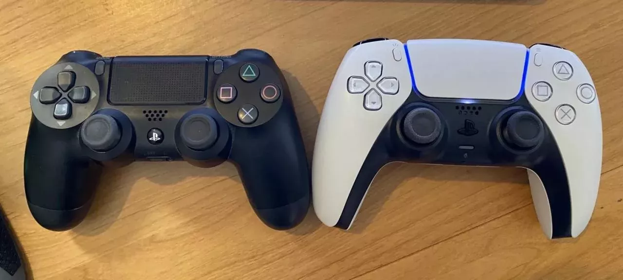 Peut-on connecter une manette PS5 sur une PS4 ?