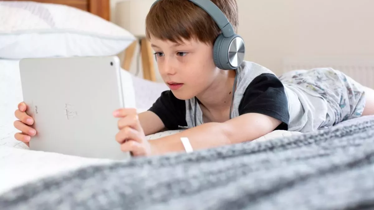 Ce papa fait une découverte hilarante dans l'historique de son fils de 8 ans