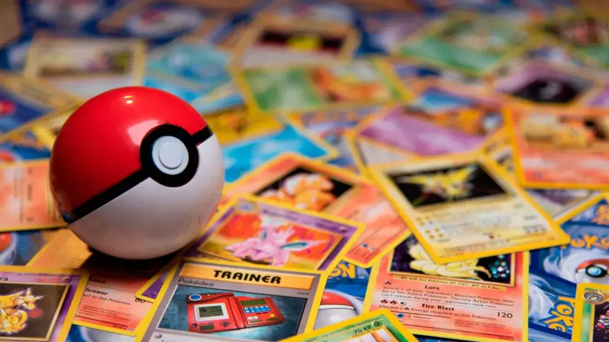 Pokémon : elle trolle son copain et revend sa collection à un prix dérisoire sur TikTok