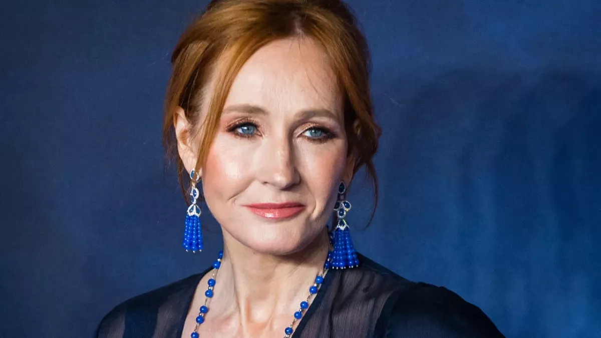 J.K. Rowling répond aux accusations de transphobie