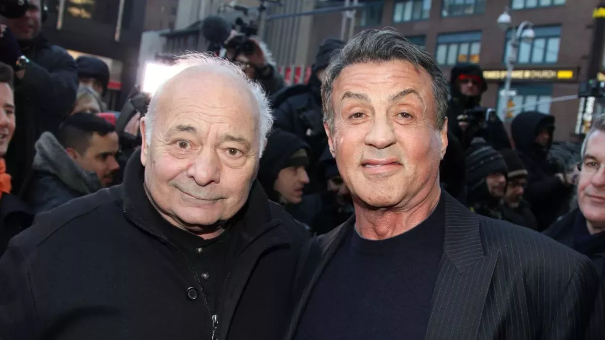 stallone paulie rocky hommage