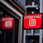 La différence entre Internet et le Ceb