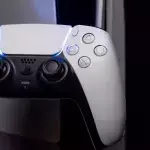 La manette de la PS5 s'use après seulement 17 jours d'utilisation