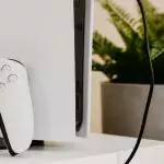 La PS5 disponible à la location chez Micromania