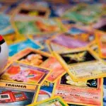 Pokémon : elle trolle son copain et revend sa collection à un prix dérisoire sur TikTok