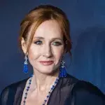 Mort de Michael Gambon : J.K. Rowling livre un vibrant hommage à Dumbledore, "un homme merveilleux"