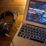Netflix : la qualité des vidéos réduite pour ne pas nuire au télétravail pendant le confinement