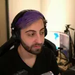 Twitch : Il stream 19h par jour pendant 1 mois et bat le record du monde