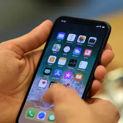 iPhone X