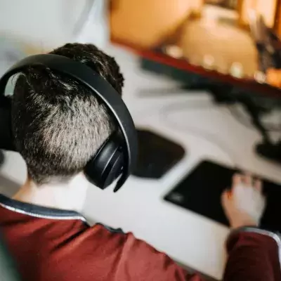 Après une dispute sur Overwatch, il tue son compagnon