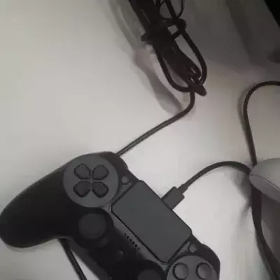 De nouvelles fuites à propos de la manette Dualshock 5 de la PS5 !