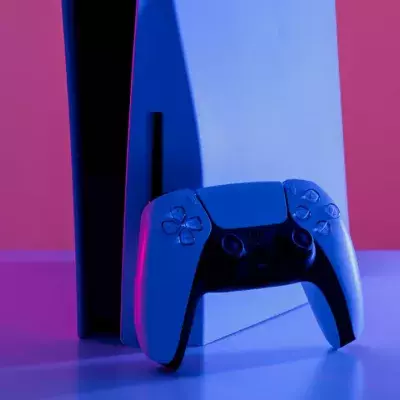 Face à la pénurie, Sony pourrait commercialiser une PS5 plus puissante dès 2022