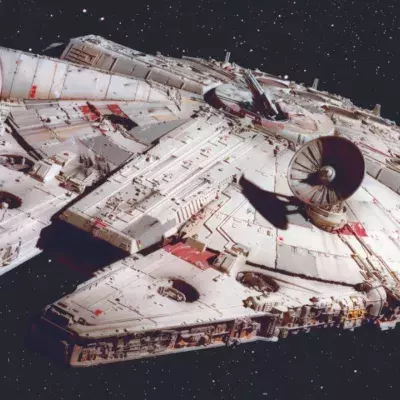 Coût de fabrication du Faucon Millenium (Star Wars) dans la vraie vie