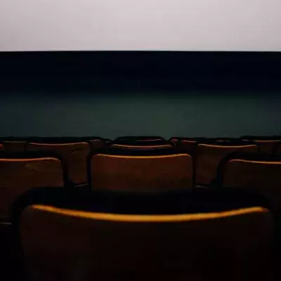 Le cinéma pour adultes en 5D, c'est quoi ?
