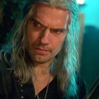 Henry Cavill dans The Witcher