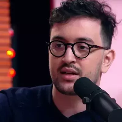 Le streameur Etoiles obligé de s'excuser après des propos jugés polémiques