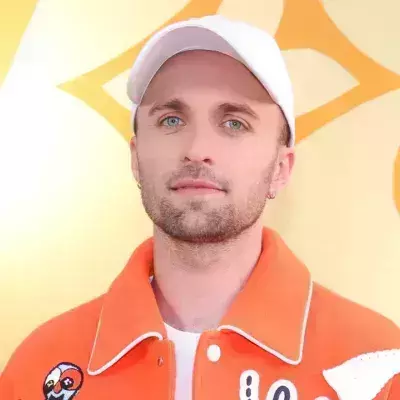 Squeezie (Lucas Hauchard) 