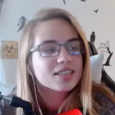 Twitch streameuse cancer MsDirtyBird