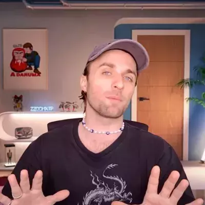 Squeezie copine 
