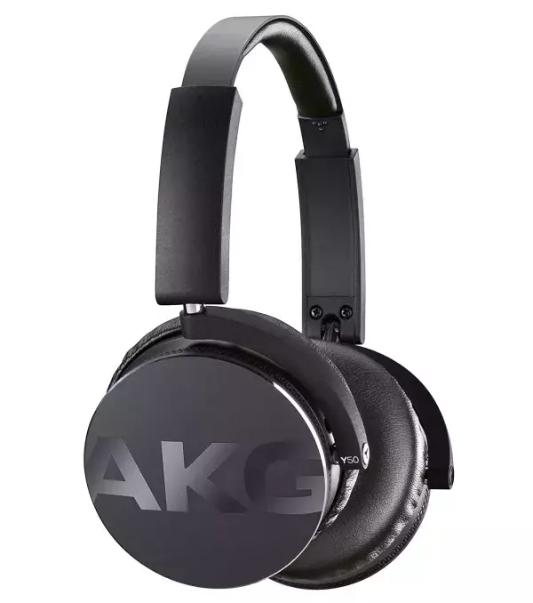 AKG Y50