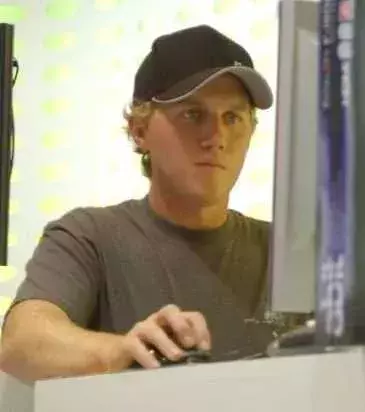 N°1 : Johnathan "Fatal1ty" Wendel. Sponsorisé par de nombreuses entreprises high-tech, l'Américain a récolté 454,544.98 dollars en 35 championnats. Il est considéré comme le premier gamer professionnel connu. 
