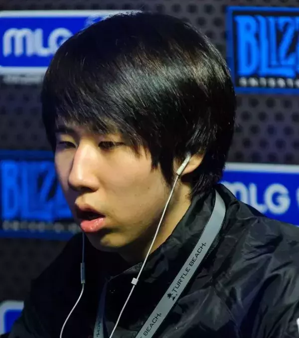 N°3 : ung "Mvp" Jong Hyun. Le Coréen a gagné 377.116,37 dollars en 42 championnats. Il a remporté quatre fois le titre de la Global StarCraft 2 League.