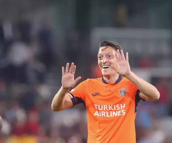 Mesut Ozil, il pourrait se reconvertir dans l'e-sport