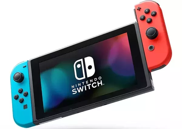 Nintendo Switch (2017)                 