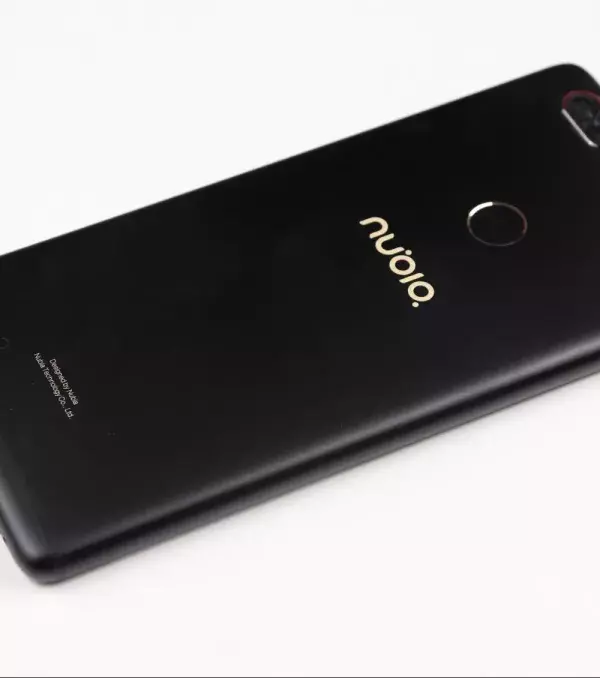 ZTE Nubia Z17 : un bon compromis