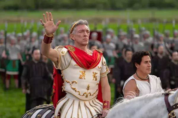12. Astérix et Obélix : L'Empire du Milieu (2023)