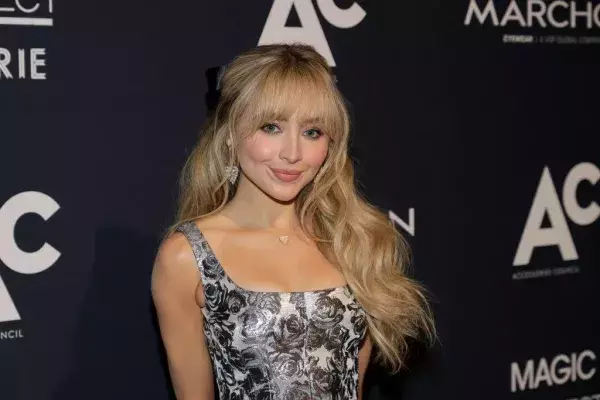5. Sabrina Carpenter