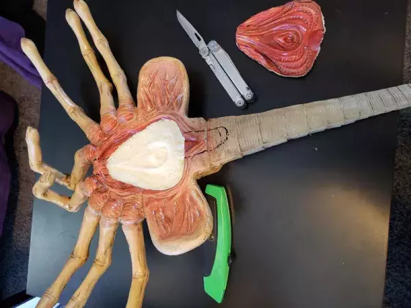 Appareil respiratoire alien : les étapes de la création 2