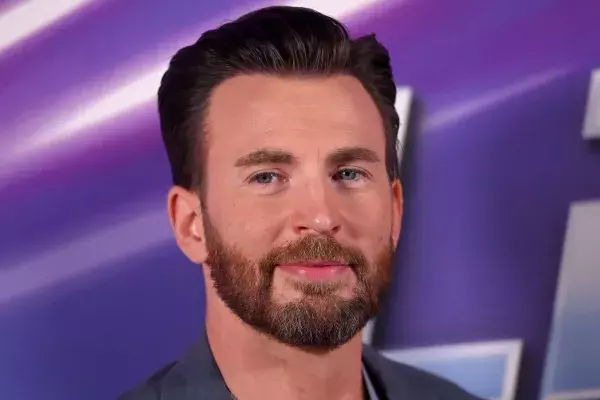 Chris Evans -  3 970 719 937 $