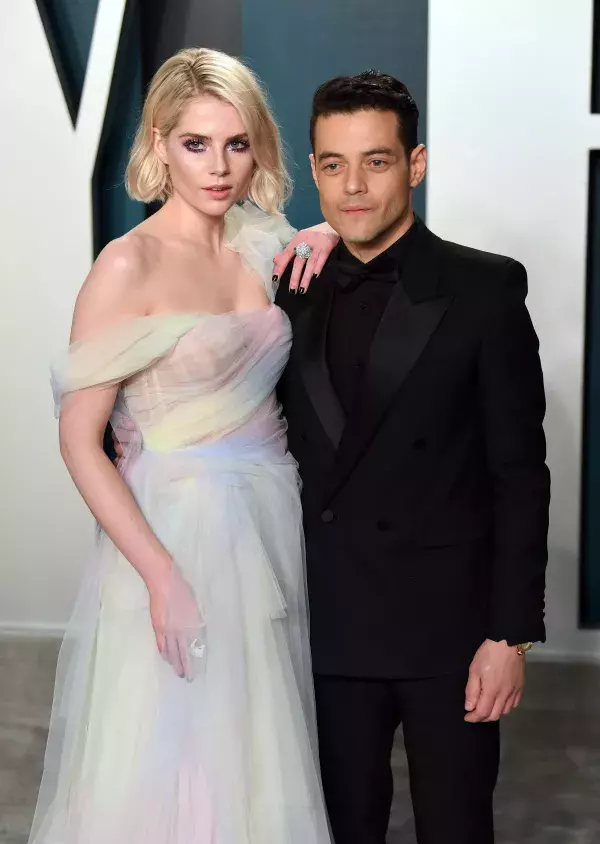 3. Lucy Boyton et Rami Malek