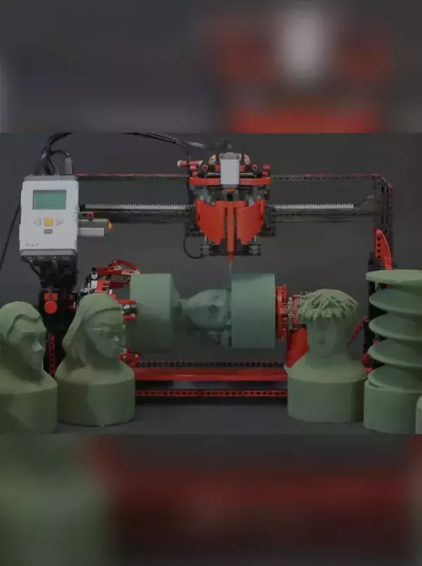 3. Une machine à graver en Lego