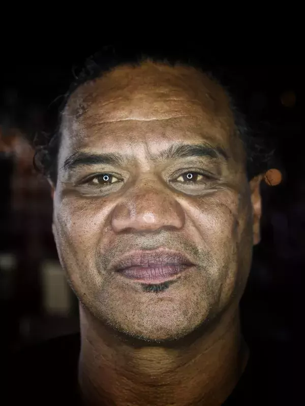 Lawrence Makoare