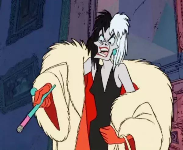 N°6 : Cruella d'Enfer - Les 101 Dalmatiens (1961)                    