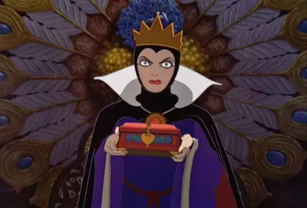 N°7 : Méchante Reine - Blanche-Neige et les Sept Nains (1937)      