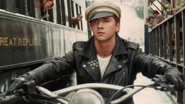 Shia Labeouf dans Indiana Jones et le Royaume du Crane de Cristal 